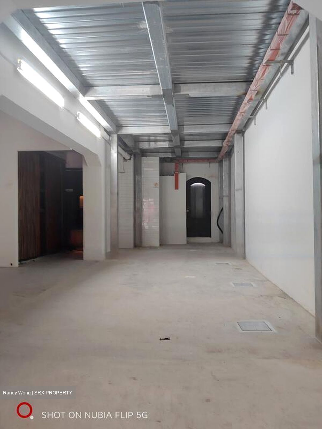 Banda Street (D1), Retail #451349131